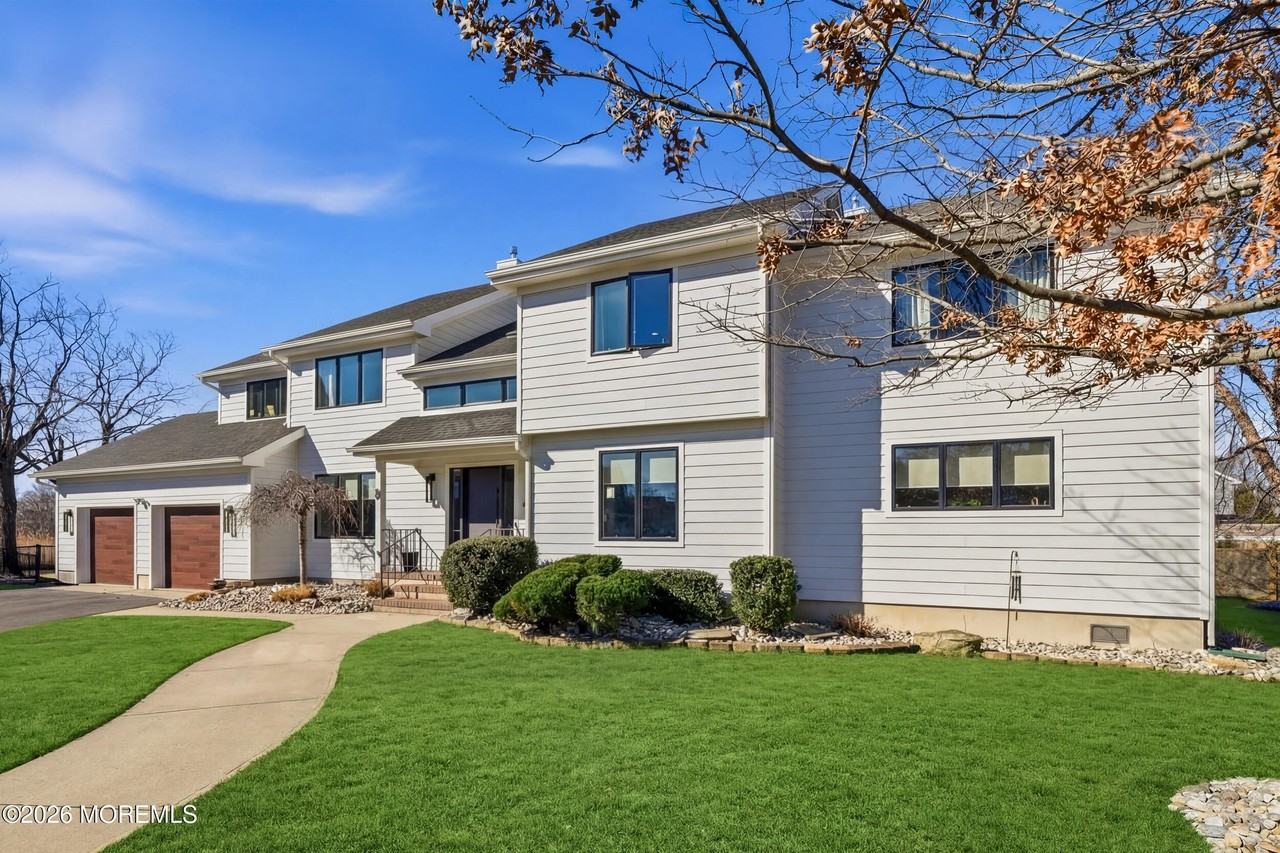 8 Jackson Ct - Photo 2 of 50