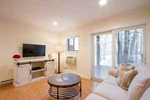 featured image of 120 Lexington Ct