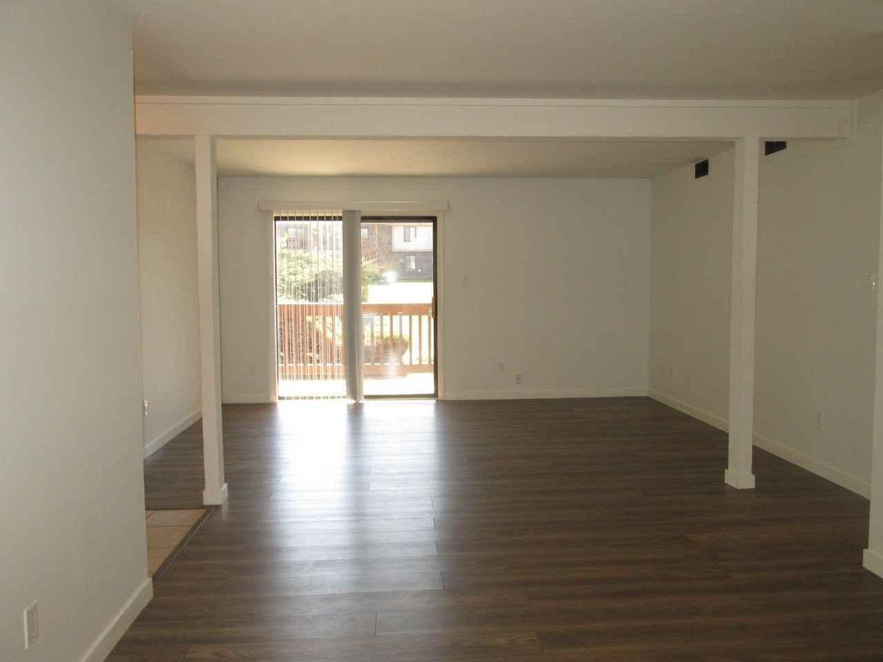 800 Brook Dr Apt 1 - Photo 4 of 26