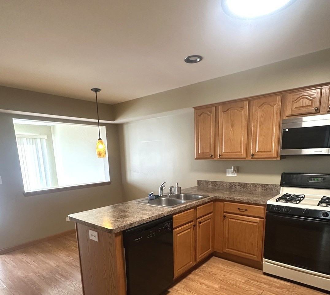 3088 Serenity Ln - Photo 5 of 26