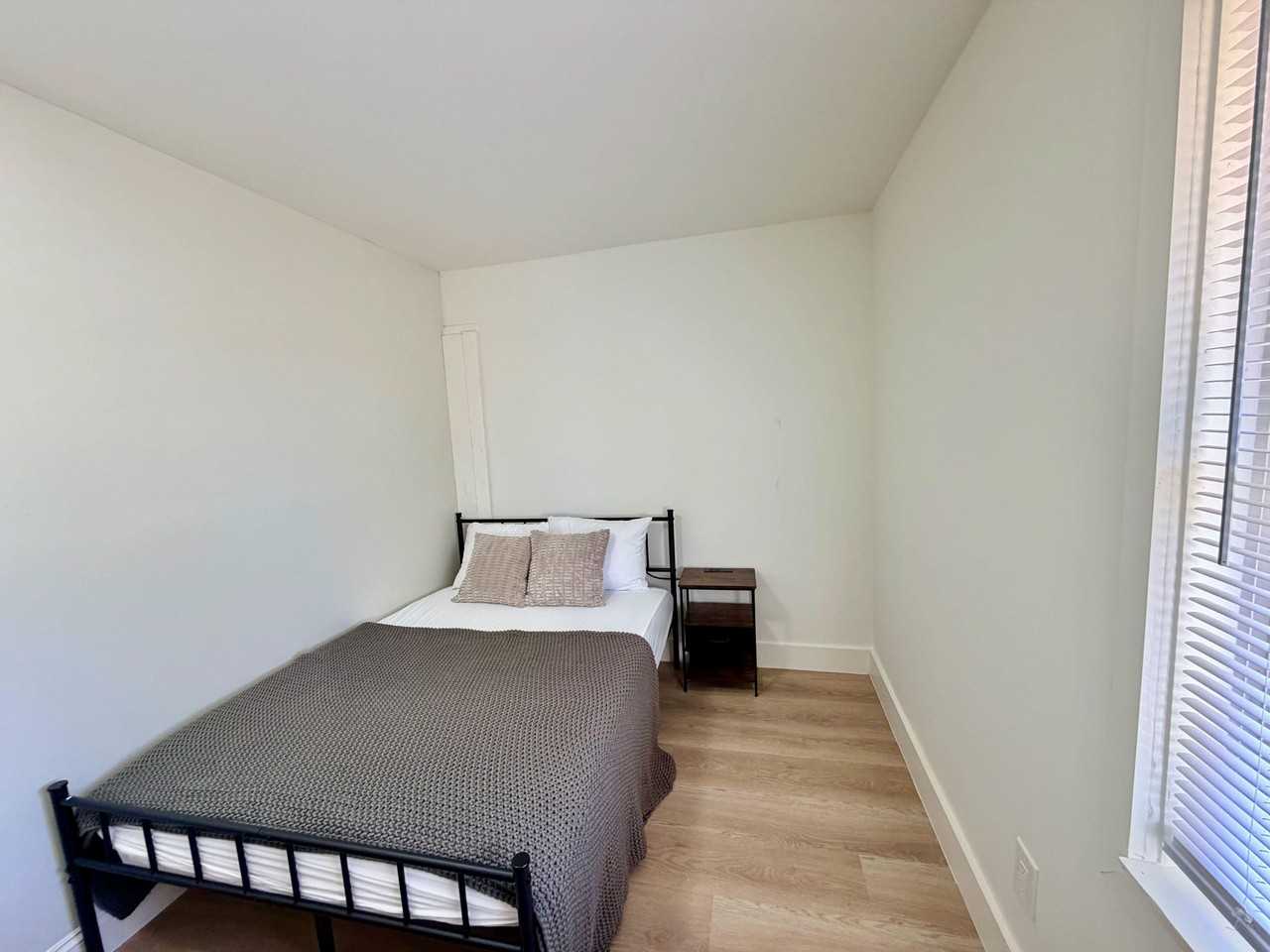 Solar Dr - Photo 7 of 17