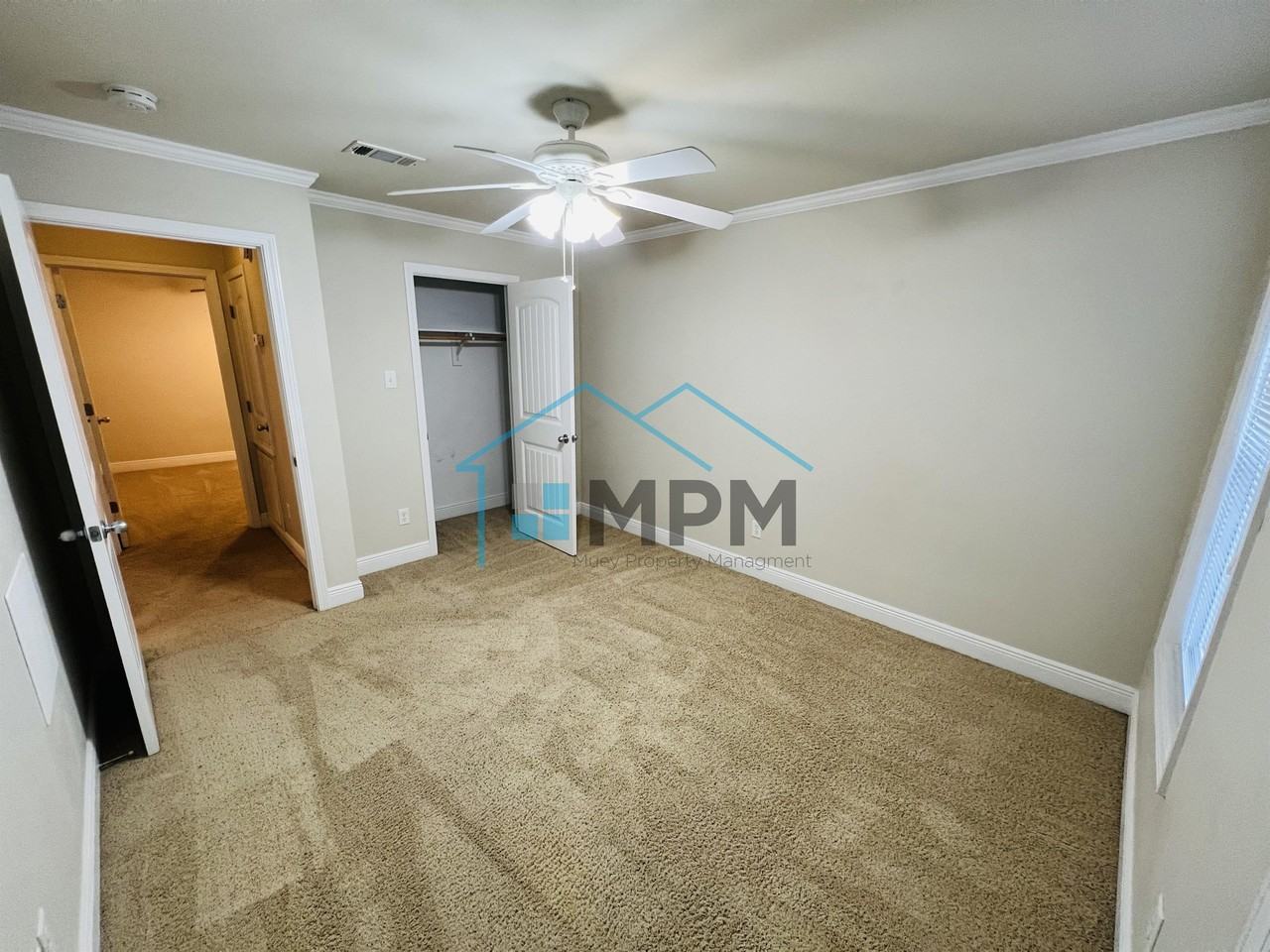 1114 Otis St #1 - Photo 6 of 13