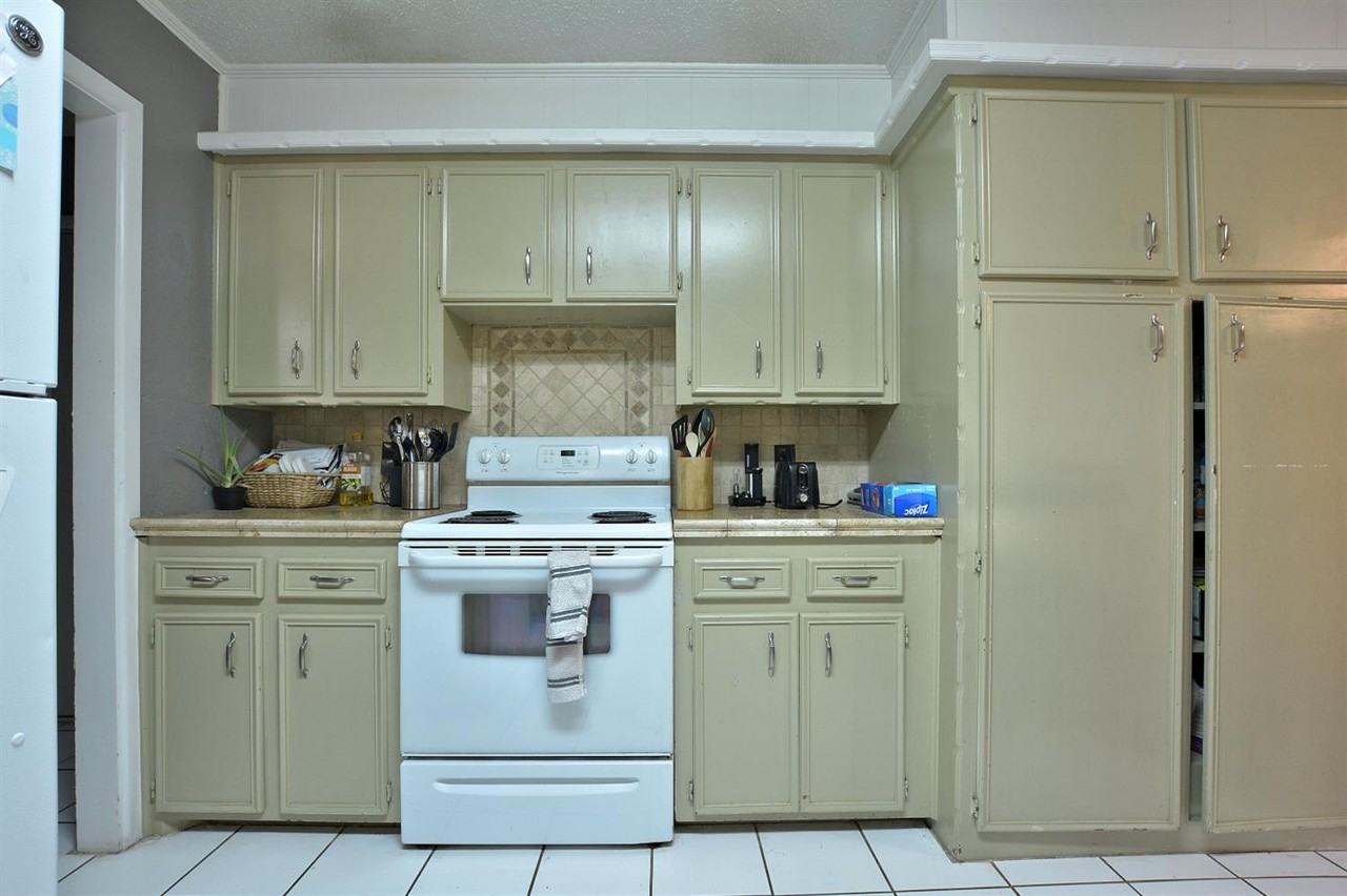 4815 11th St #1 - Photo 5 of 16