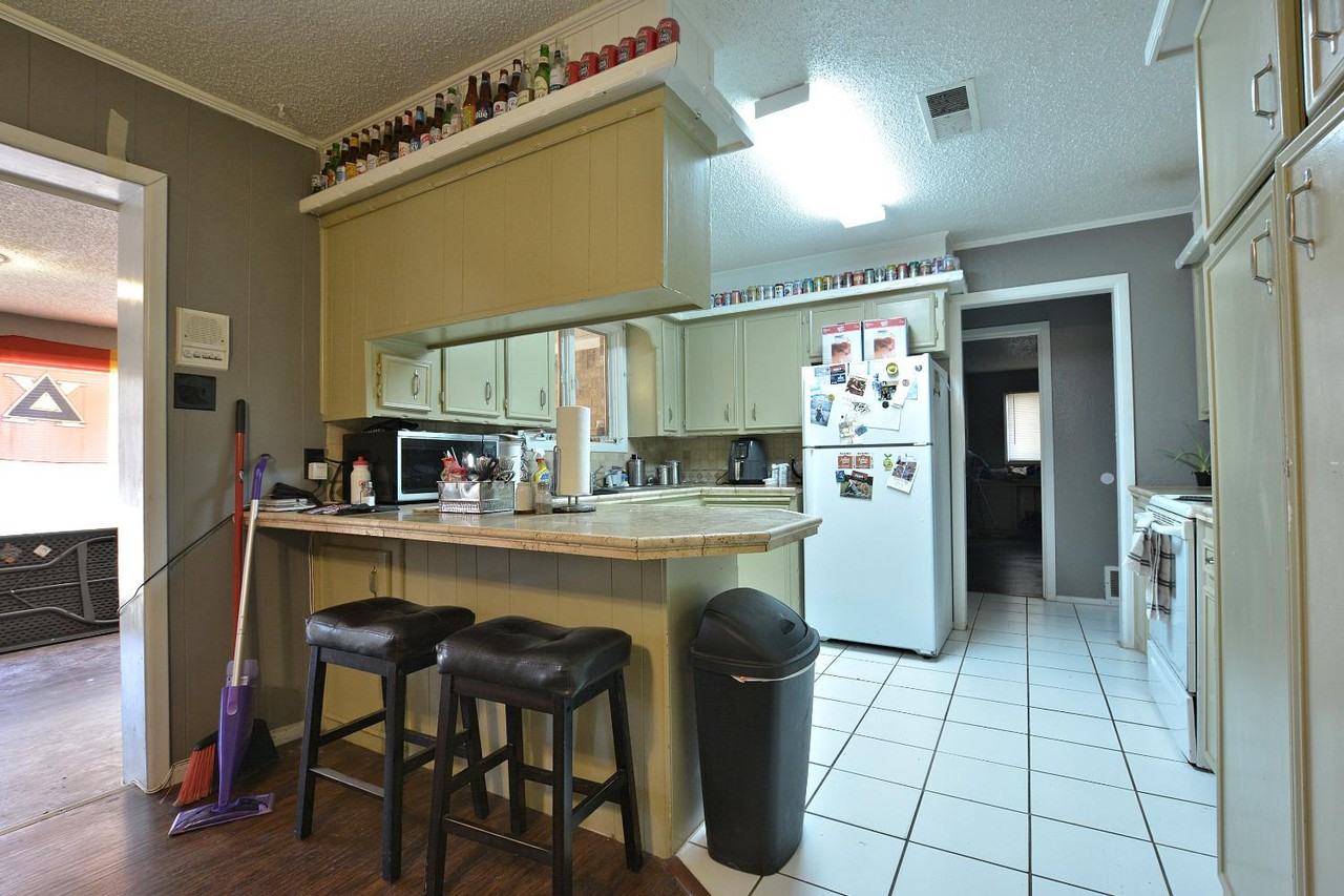 4815 11th St #1 - Photo 7 of 16