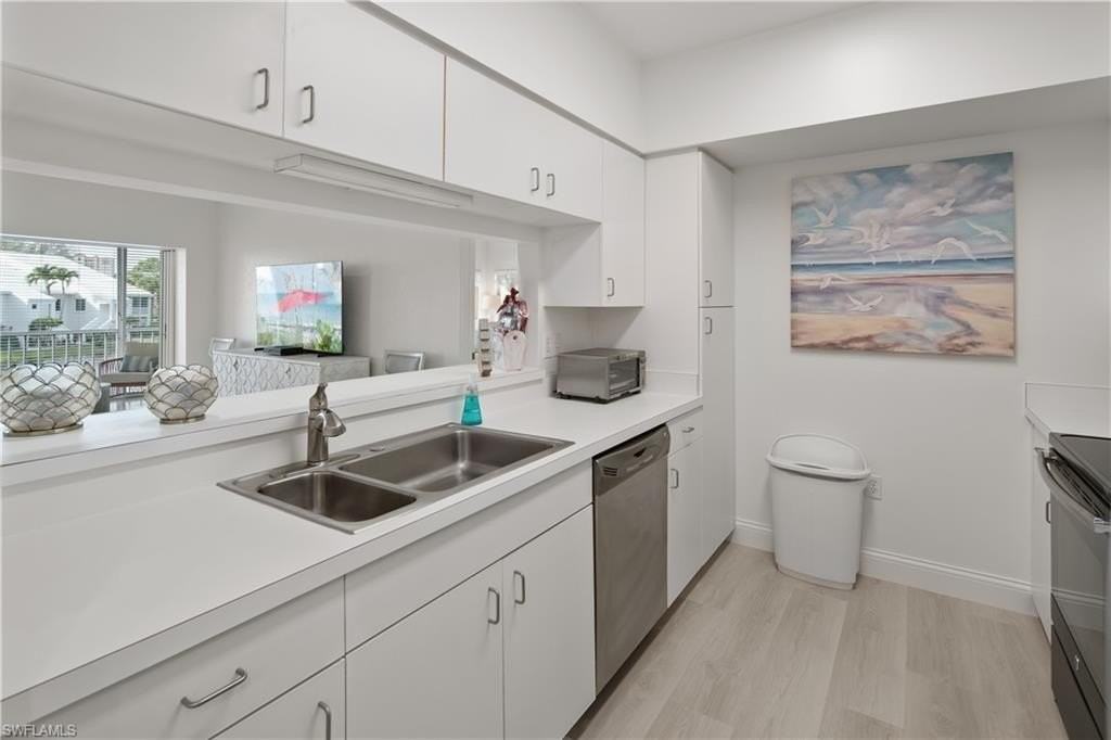 784 Willowbrook Dr Apt 607 - Photo 4 of 20