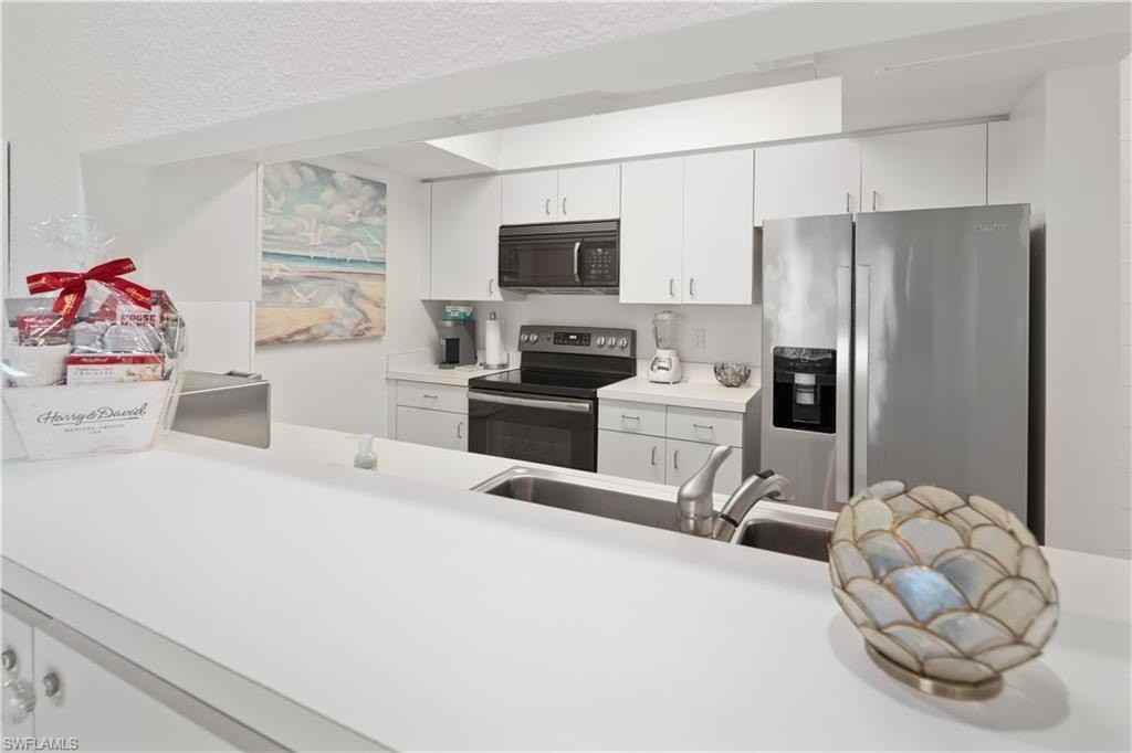 784 Willowbrook Dr Apt 607 - Photo 5 of 20