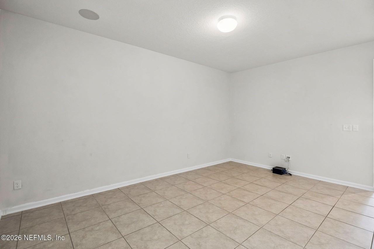 3061 Alpin Dr - Photo 6 of 29