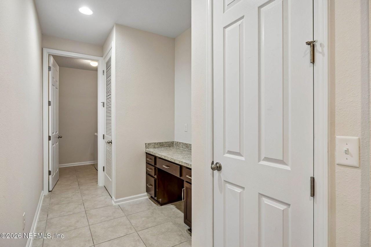 3061 Alpin Dr - Photo 5 of 29