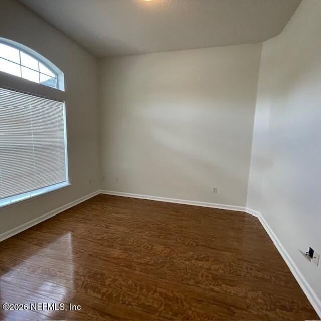 594 Independence Dr - Photo 2 of 34