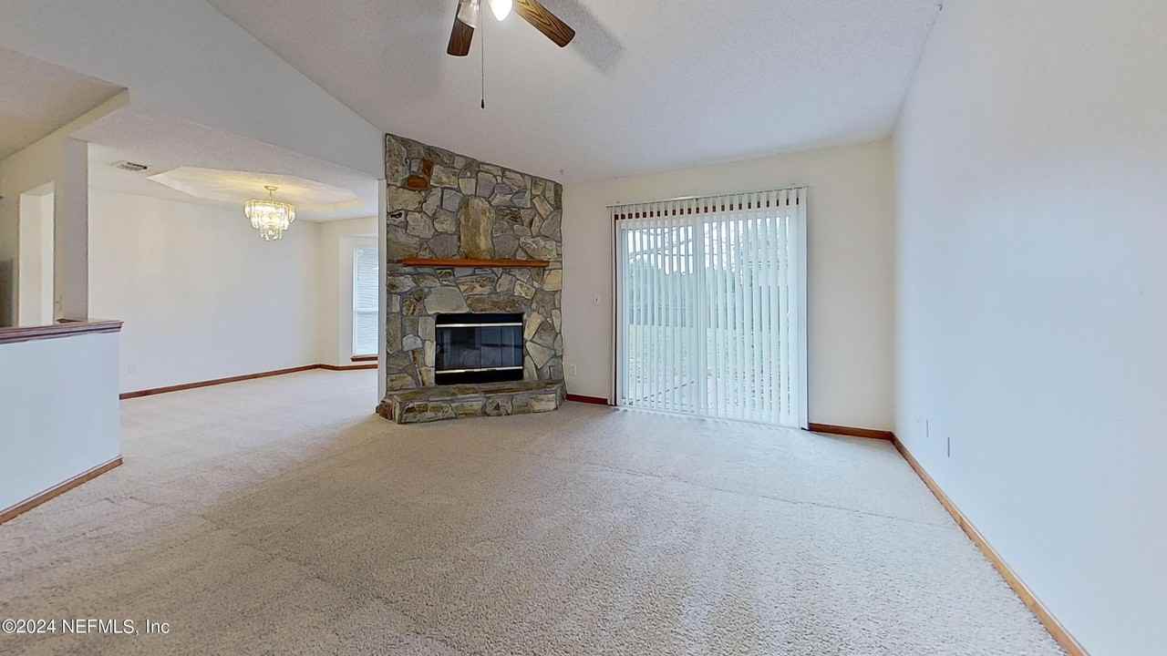 3358 Secret Isle Ln - Photo 4 of 14