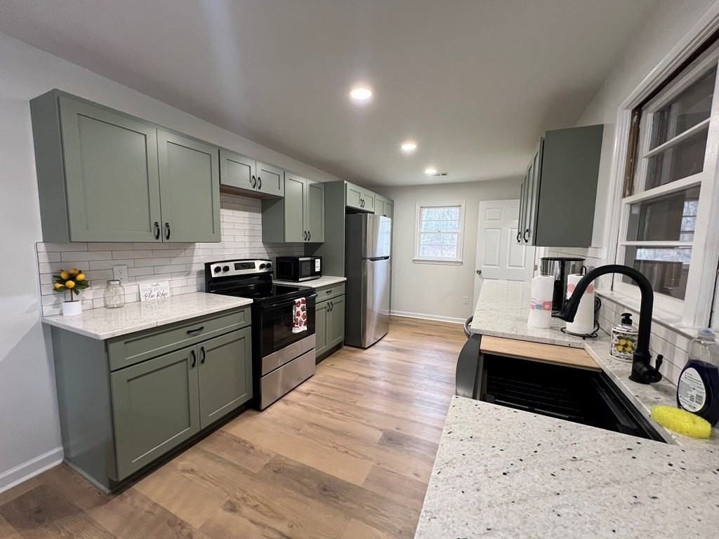 10380 Old Highway 76 - Photo 4 of 23