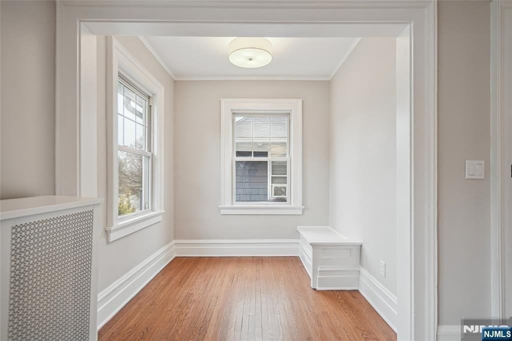 75 Central Ave - Photo 4 of 13