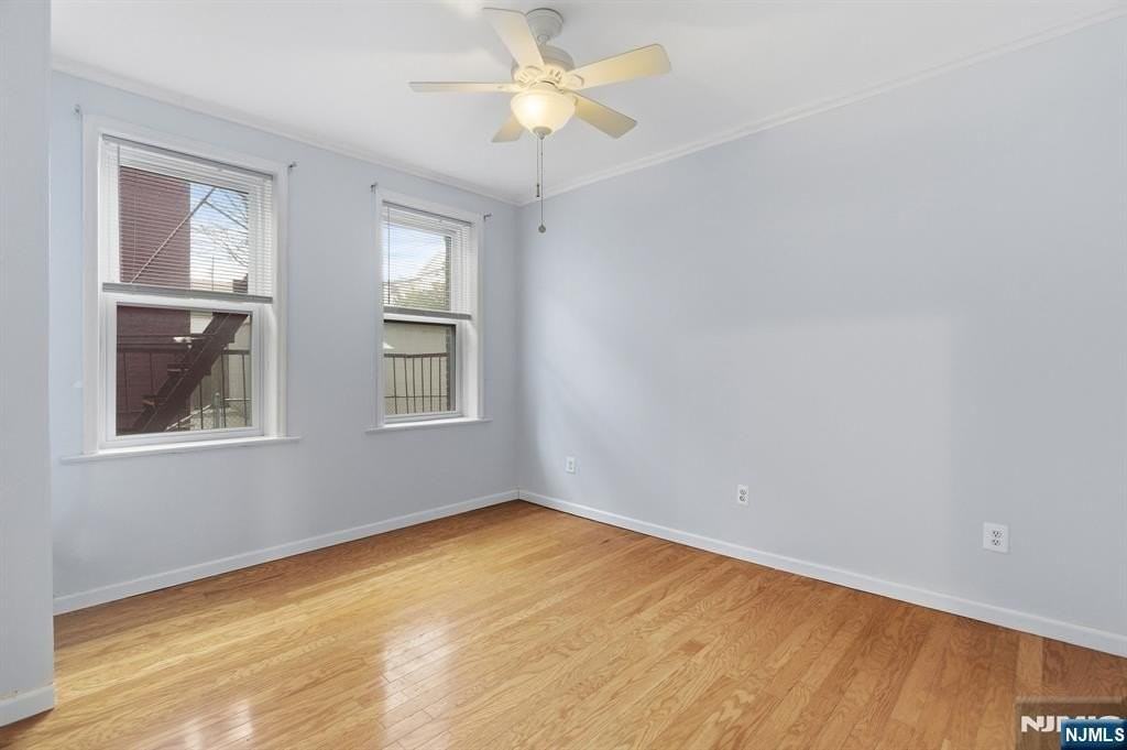 6045 E Blvd 205 - Photo 3 of 15