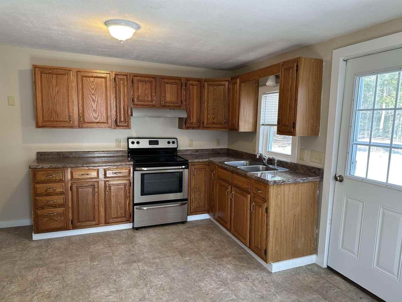 6 Mark St - Photo 5 of 13