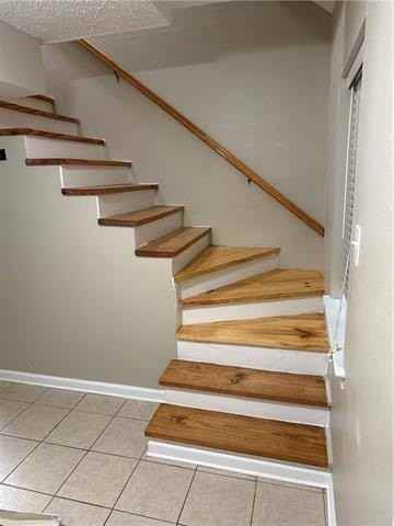 588 Oak Ave - Photo 7 of 13