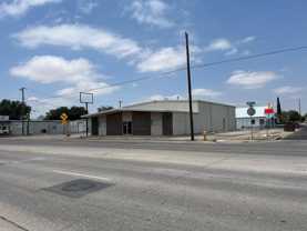 1400 W 2nd St - Photo 1 of 1