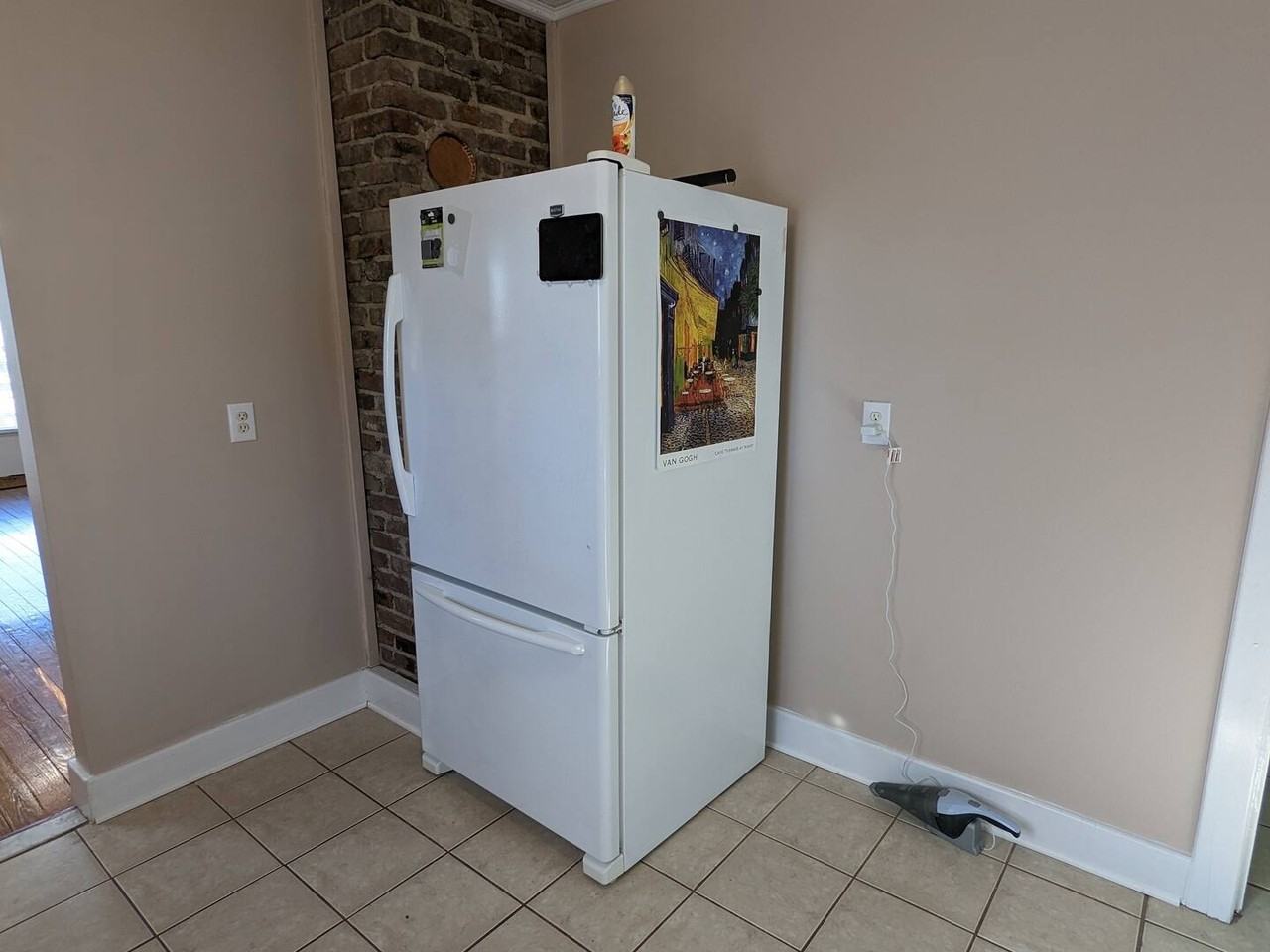 509 N Hite Ave - Photo 3 of 11