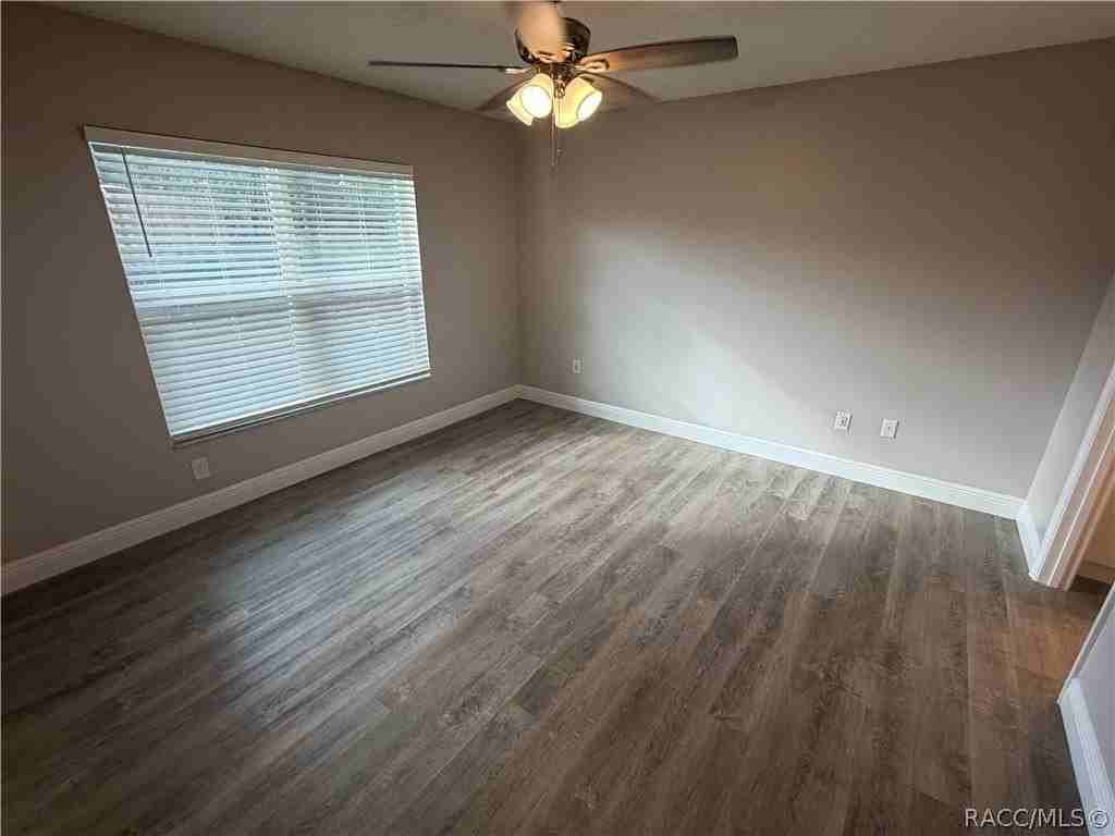 6744 N Waycross Way - Photo 5 of 14