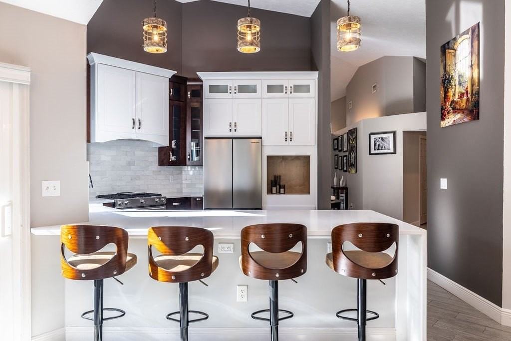 9330 Seagrape Dr - Photo 3 of 29