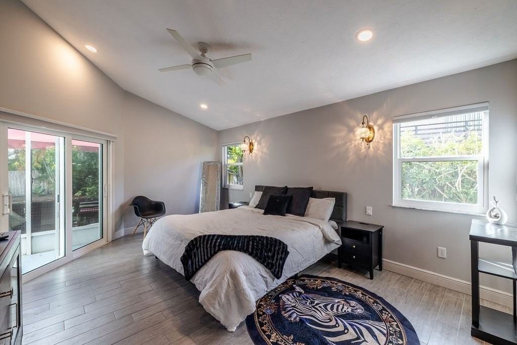 9330 Seagrape Dr - Photo 7 of 29