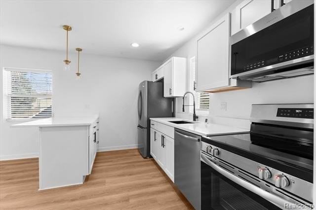 1440 Lakepointe St - Photo 3 of 25