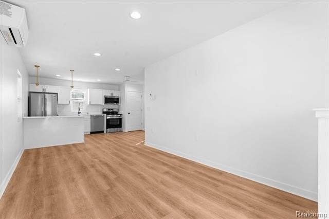 1440 Lakepointe St - Photo 7 of 25