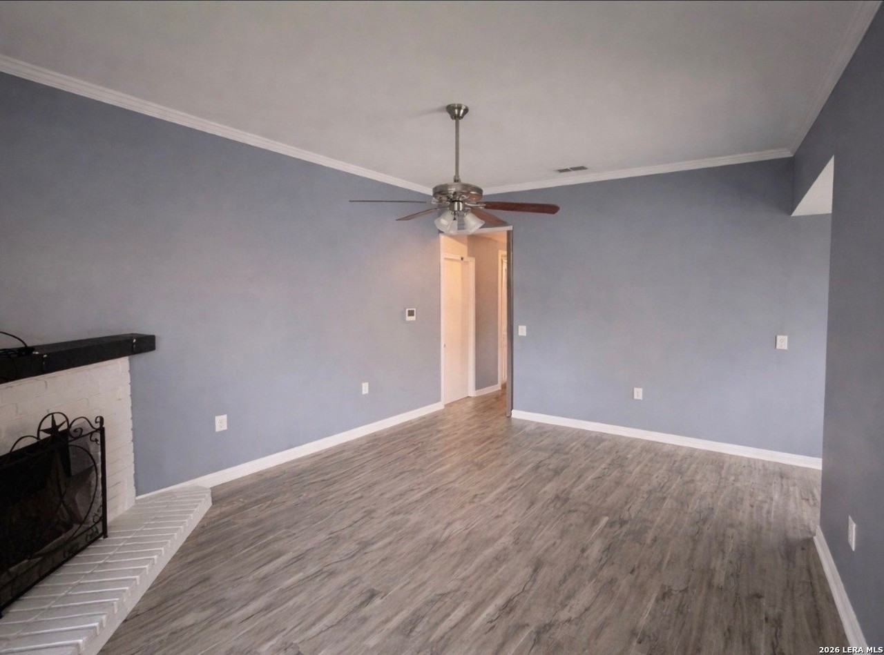 5905 Misty Gln - Photo 2 of 10