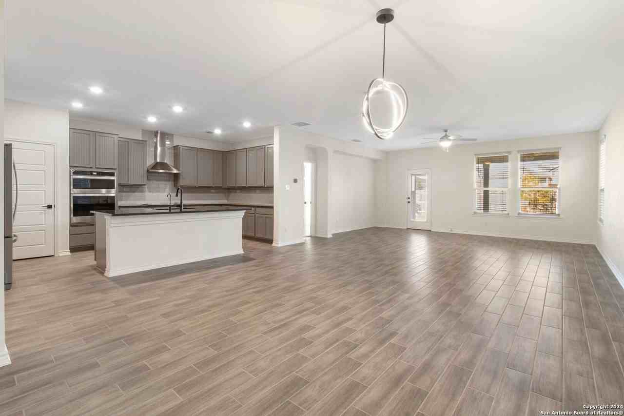 22375 Escalante Run - Photo 6 of 18