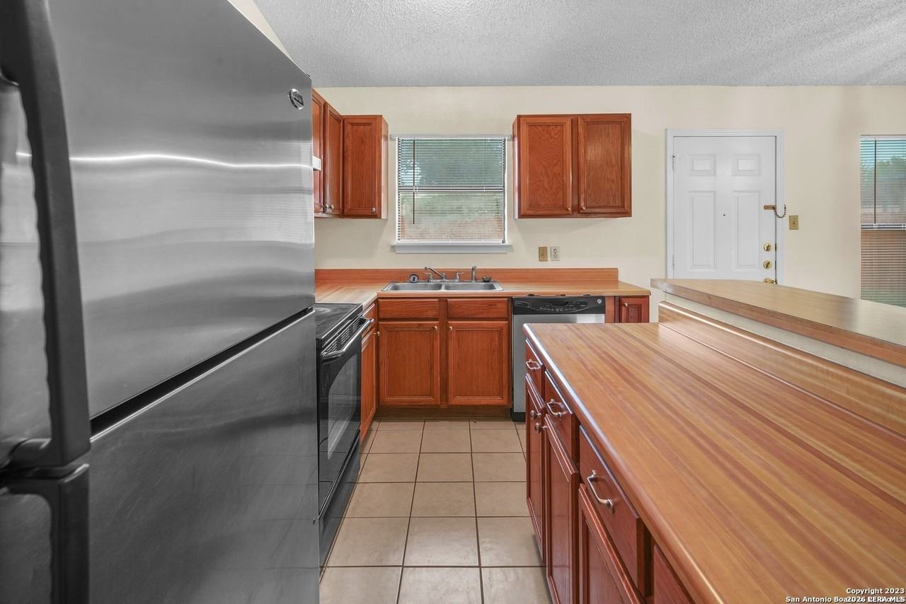 8843 Old Sky Hbr - Photo 7 of 12