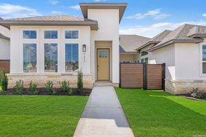 featured image of 3523 N Loop 1604 E Unit 2002