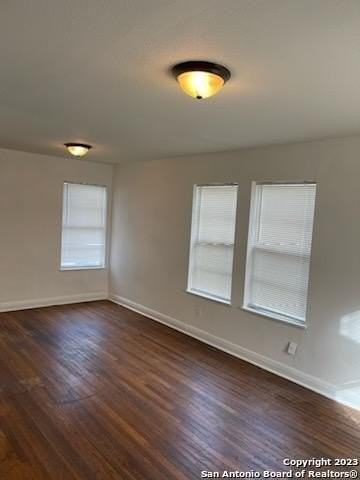 519 Walton Ave - Photo 5 of 9