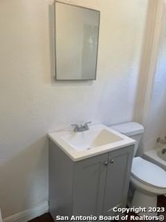 519 Walton Ave - Photo 7 of 9