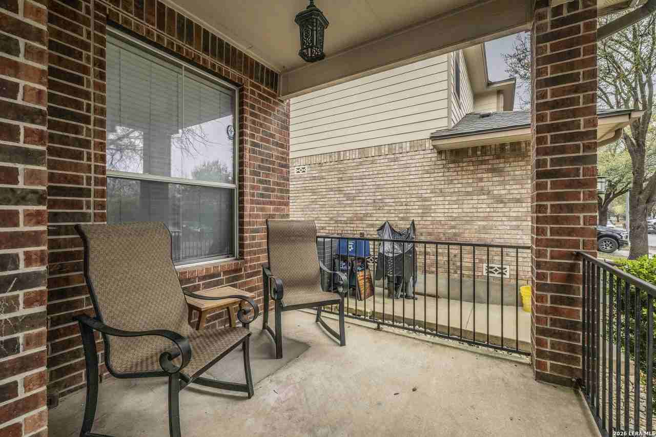 12146 Painted Daisy - Photo 2 of 22