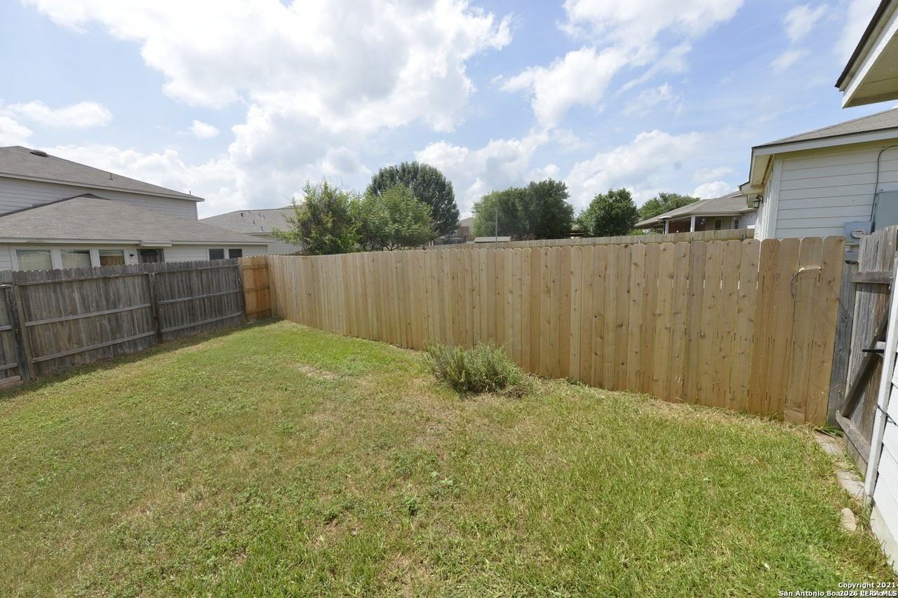 914 Rustling Cv - Photo 7 of 7