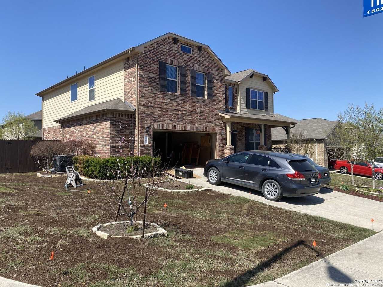 3101 Christians Tee - Photo 2 of 22