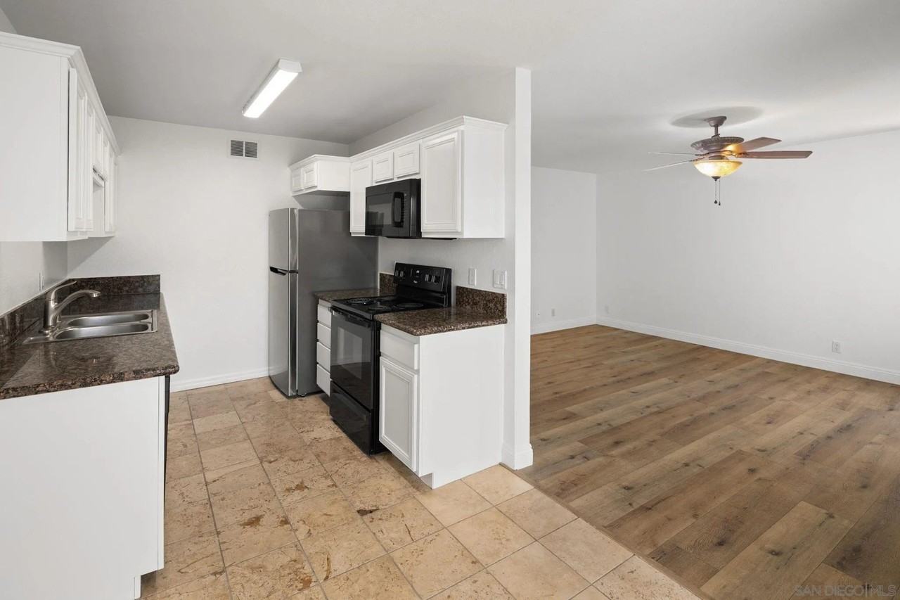 7594 Park Ridge Blvd Unit 13 #13 - Photo 7 of 27