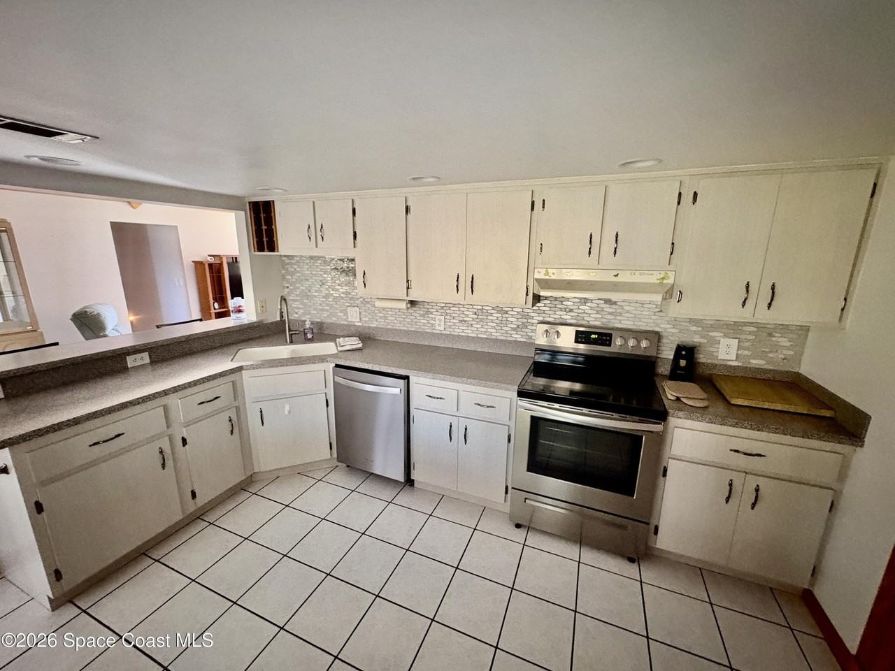 585 Crystalmist Rd Nw - Photo 2 of 21