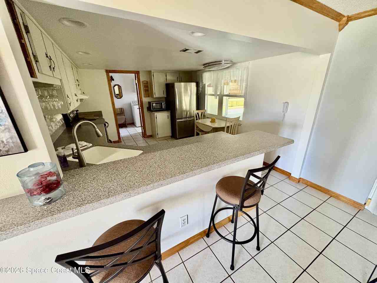 585 Crystalmist Rd Nw - Photo 4 of 21