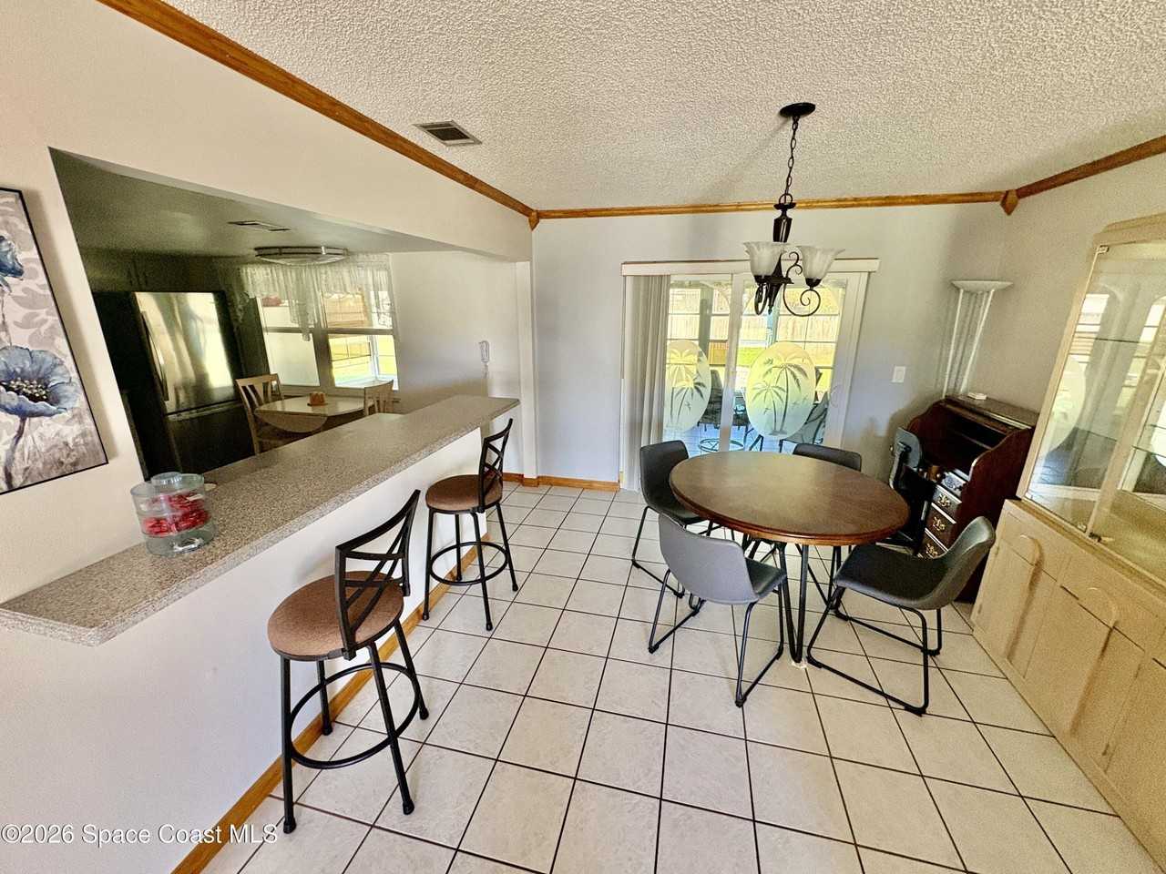 585 Crystalmist Rd Nw - Photo 5 of 21