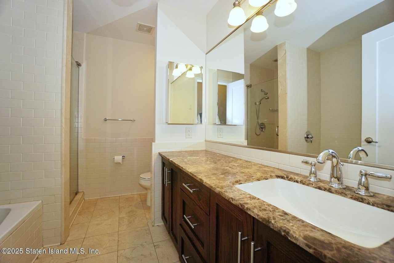 90 Bay Street Lndg Apt 4b - Photo 7 of 32