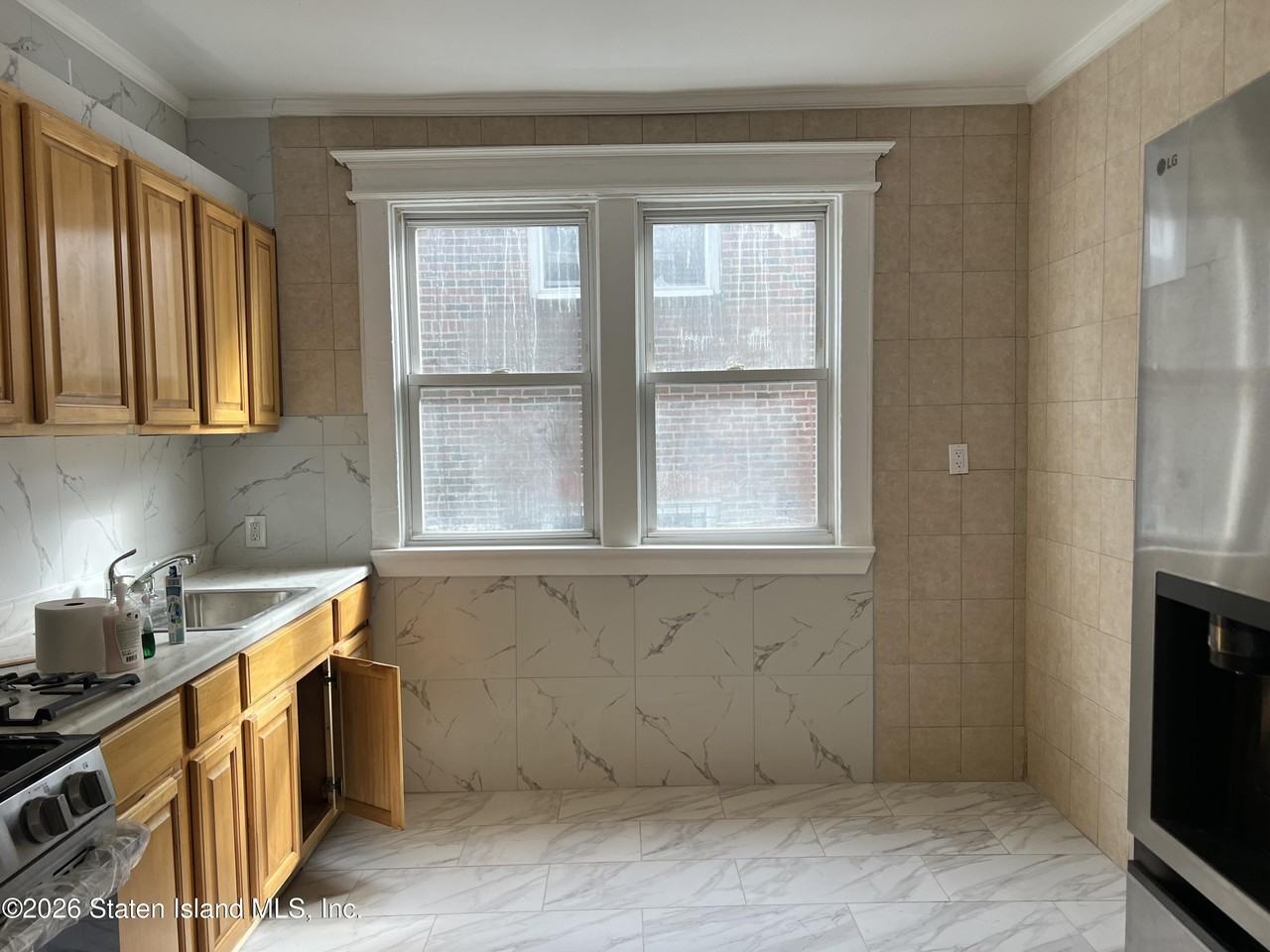 165 Daniel Low Ter - Photo 3 of 12