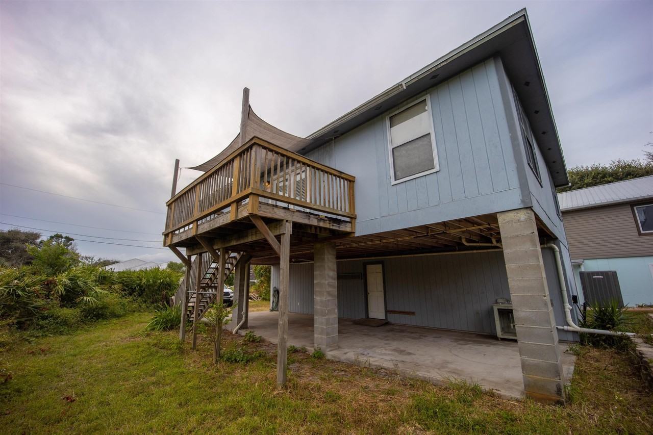 6498 Brevard St - Photo 2 of 30