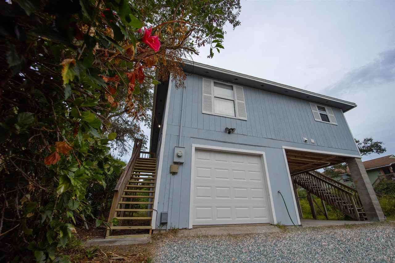 6498 Brevard St - Photo 7 of 30