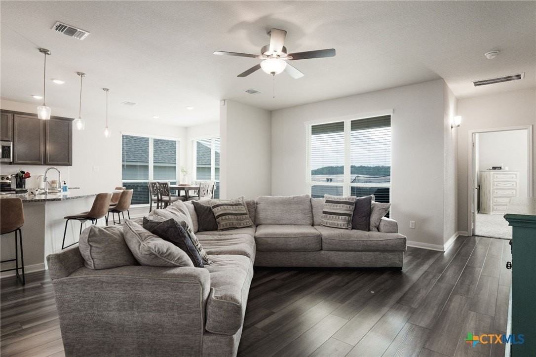 445 Appalachian Trl - Photo 7 of 40