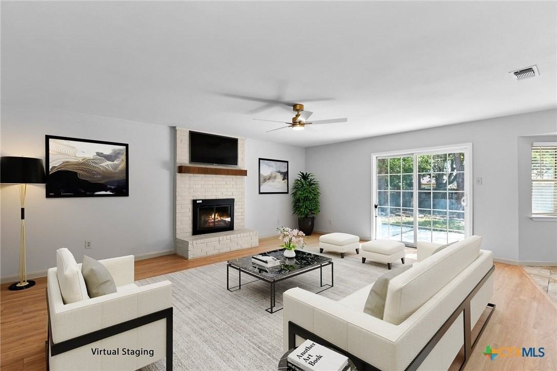 1808 Moonlight Dr - Photo 6 of 35