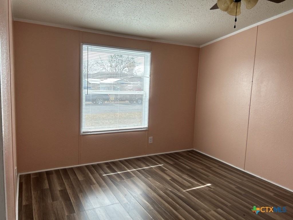 5013 Tiffany Cir - Photo 7 of 12