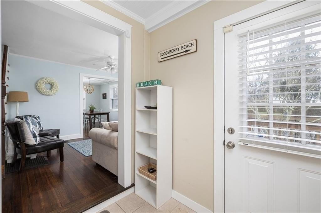 24 Morgan St - Photo 3 of 32