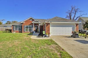 featured image of 146 Auburn Cir #1