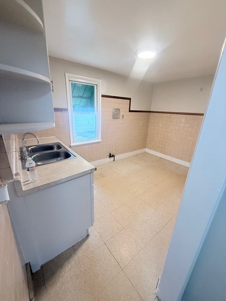 3626 Dudley Ave #1 - Photo 2 of 7