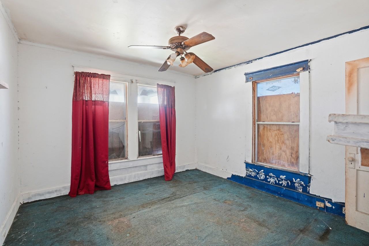 413 Fulton Ave Sw #1 - Photo 4 of 8